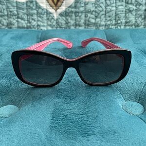 Kate Spade New York Women's Claretta Rectangular Sunglasses Black and Pink